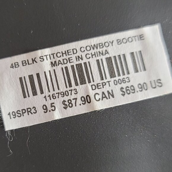 Torrid Black Faux Leather Stitched Cowboy Bootie Boots 9.5 Wide 9.5WW - Picture 10 of 10